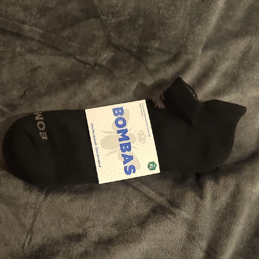 NWT Bombas Unisex Ankle Black Athletic Socks XL
